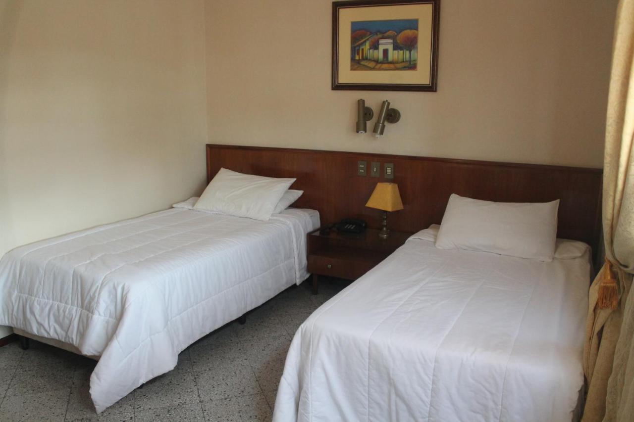 Gran Hotel Parana Asunción Zewnętrze zdjęcie