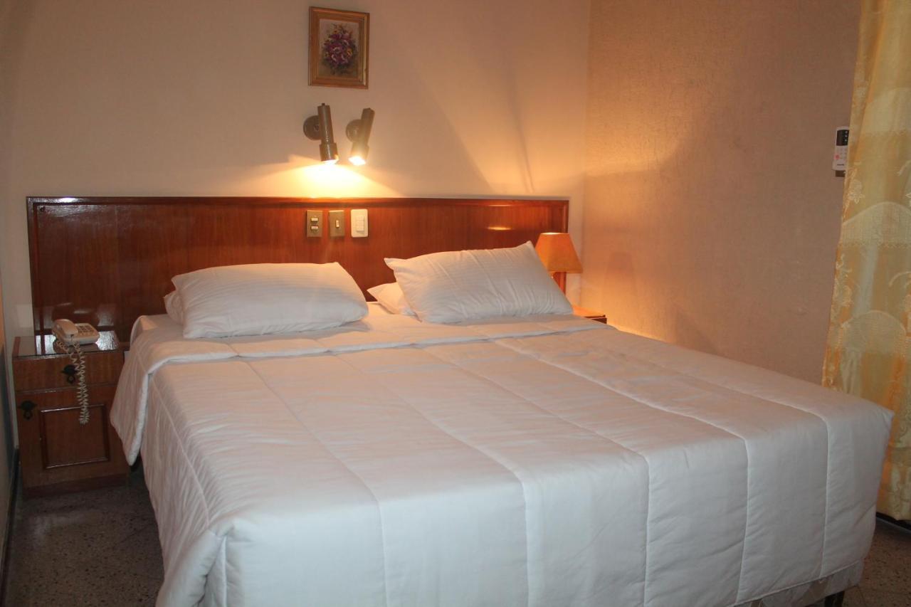 Gran Hotel Parana Asunción Zewnętrze zdjęcie